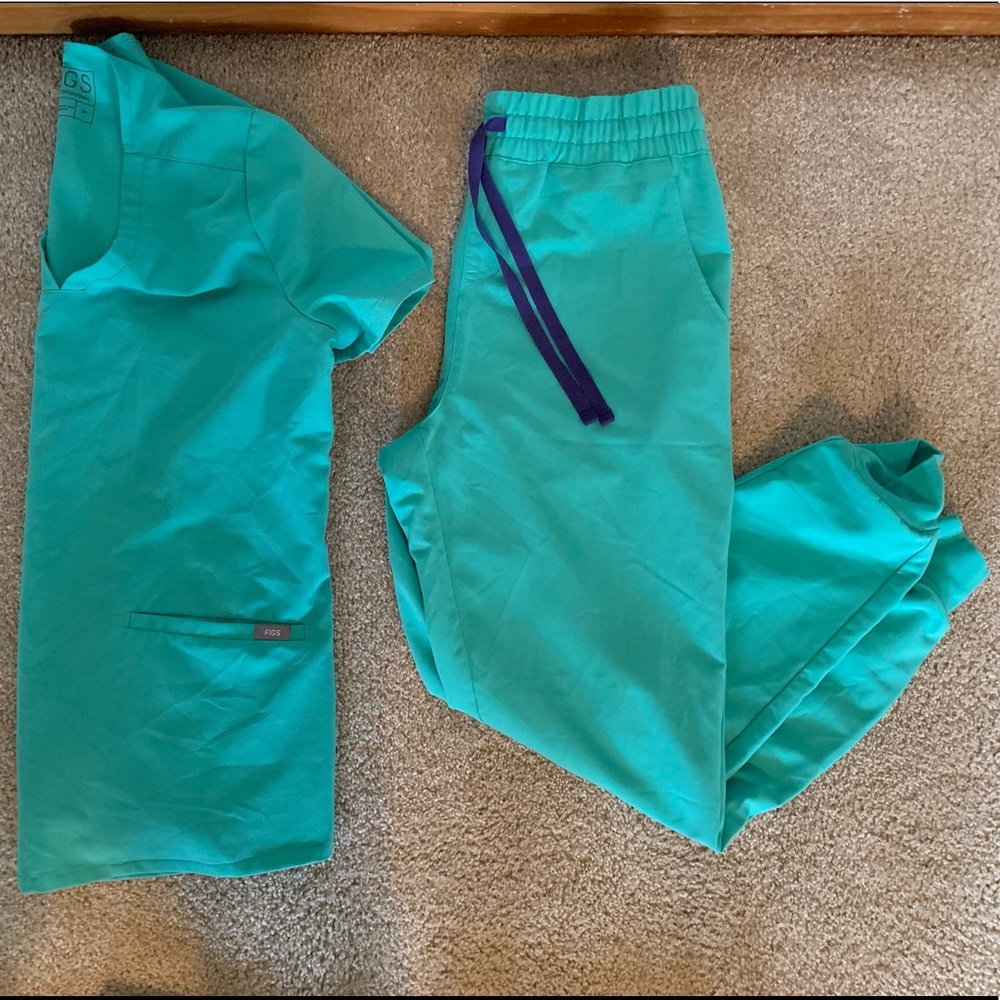 Surgical Green Figs Scrub Set